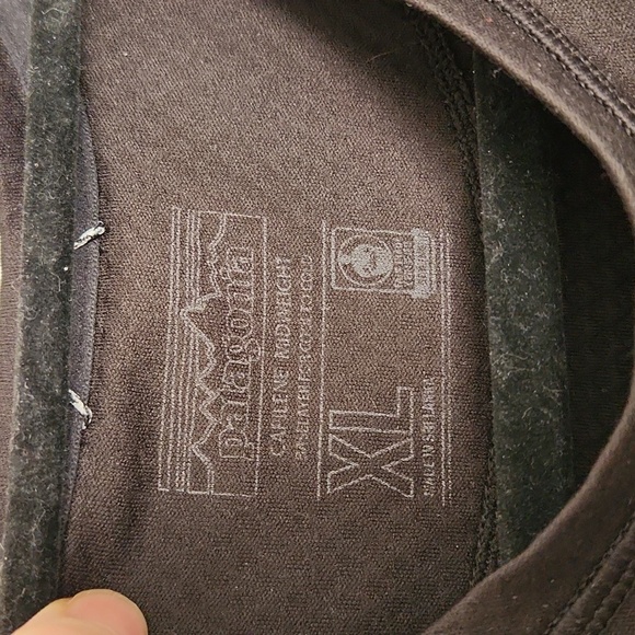 Patagonia Mens XL Longsleeved Top - Picture 6 of 8